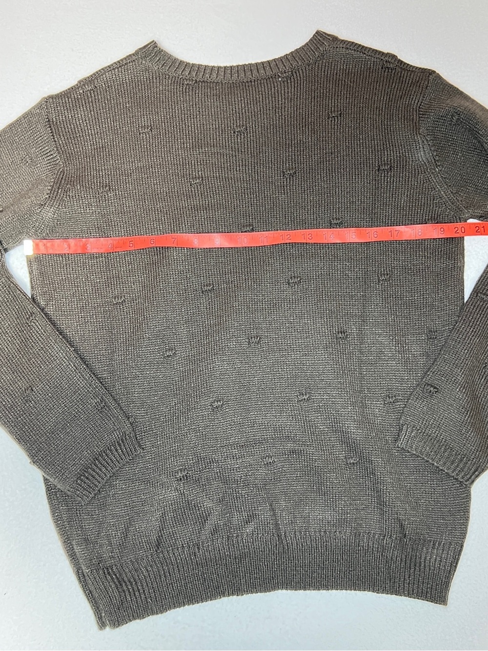 Dark Chocolate Women’s Crew Neck Brown Sweater Raise Pom Pom Size L Knit - Picture 6 of 7